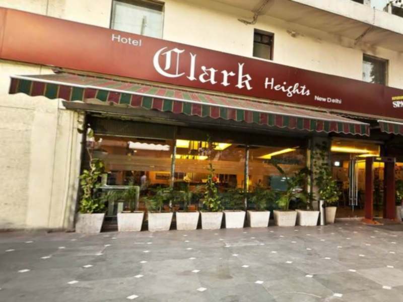 Hotel Clark Heights Ню Делхи Екстериор снимка