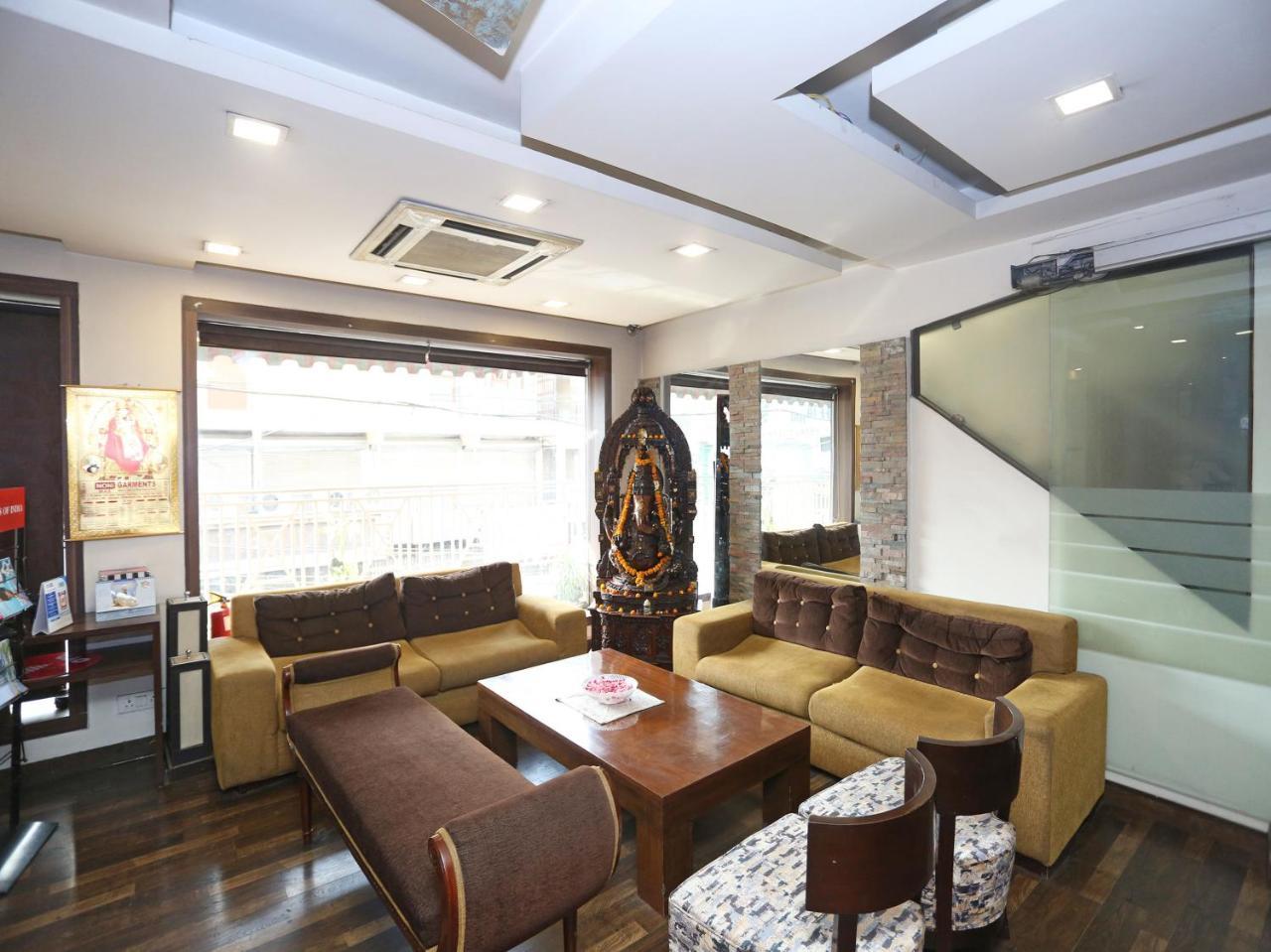 Hotel Clark Heights Ню Делхи Екстериор снимка